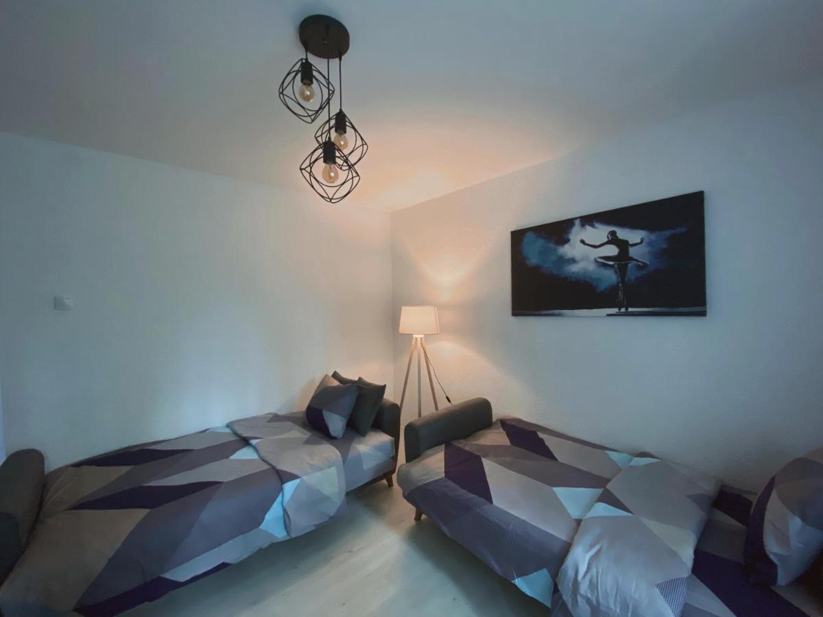 Hotspot Apartments - City Center Prishtinë Exterior photo