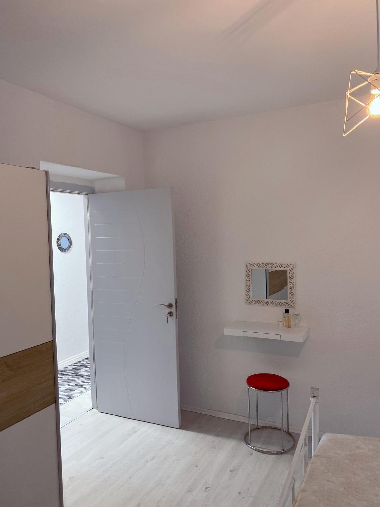 Hotspot Apartments - City Center Prishtinë Exterior photo